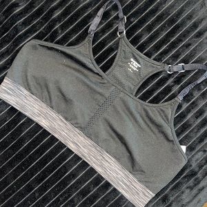 Abercrombie & Fitch Sports bra